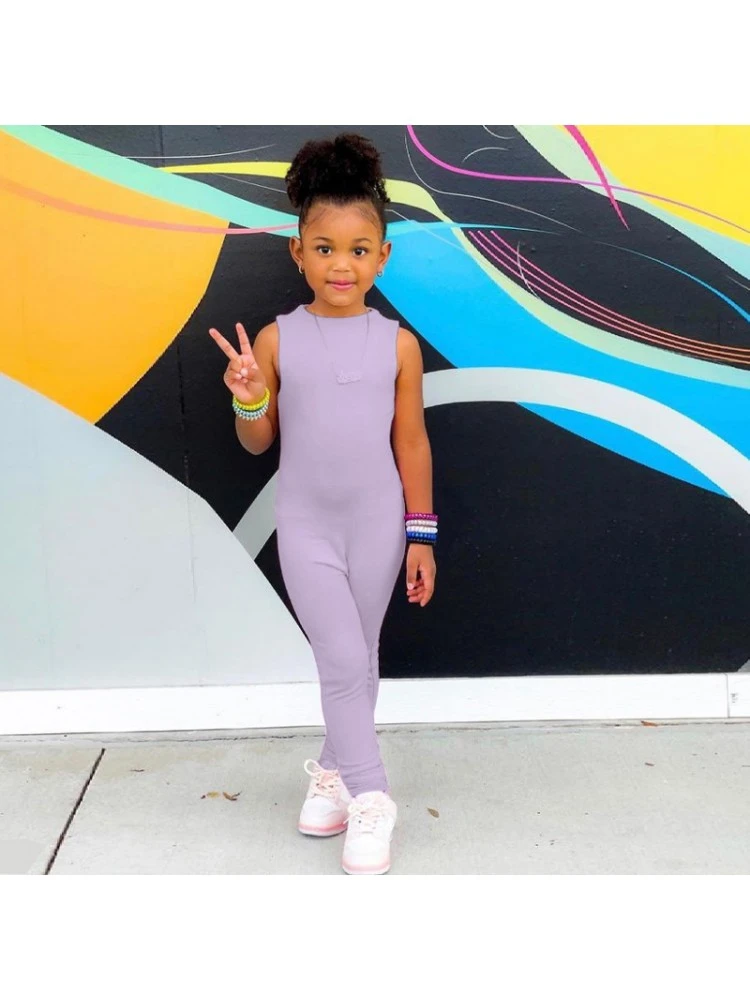 Solid Color Crewneck Bodycon Girl Clothing Sets 2 Solid Color Crewneck Bodycon Girl Clothing Sets - Image 2